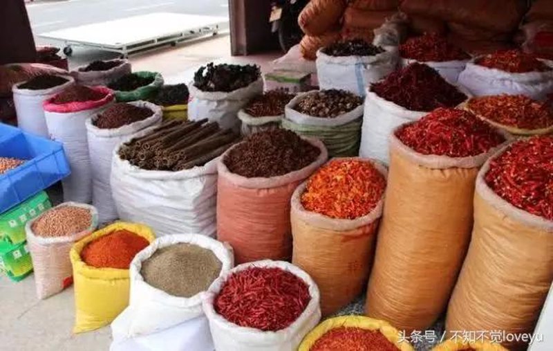 给商贸公司起个响亮的名字,就像是为一家企业披上了一件华丽的外衣。